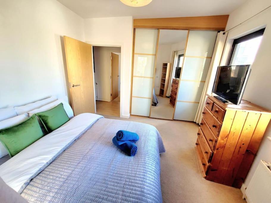 Battersea Power Station Suite London Kültér fotó